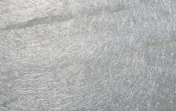 Culduie laminate fibreglass or shingles?